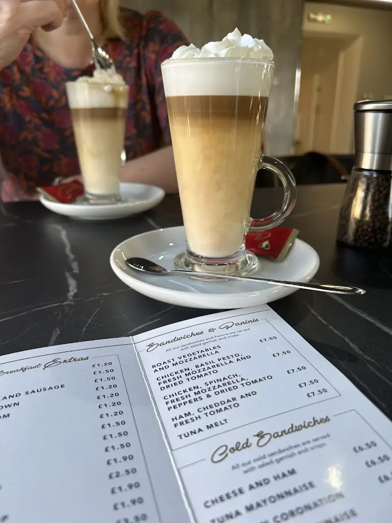 Menu_Mola Cafe Lounge_Lakenheath_image_2