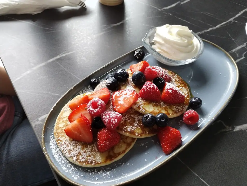 Menu_Mola Cafe Lounge_Lakenheath_image_4