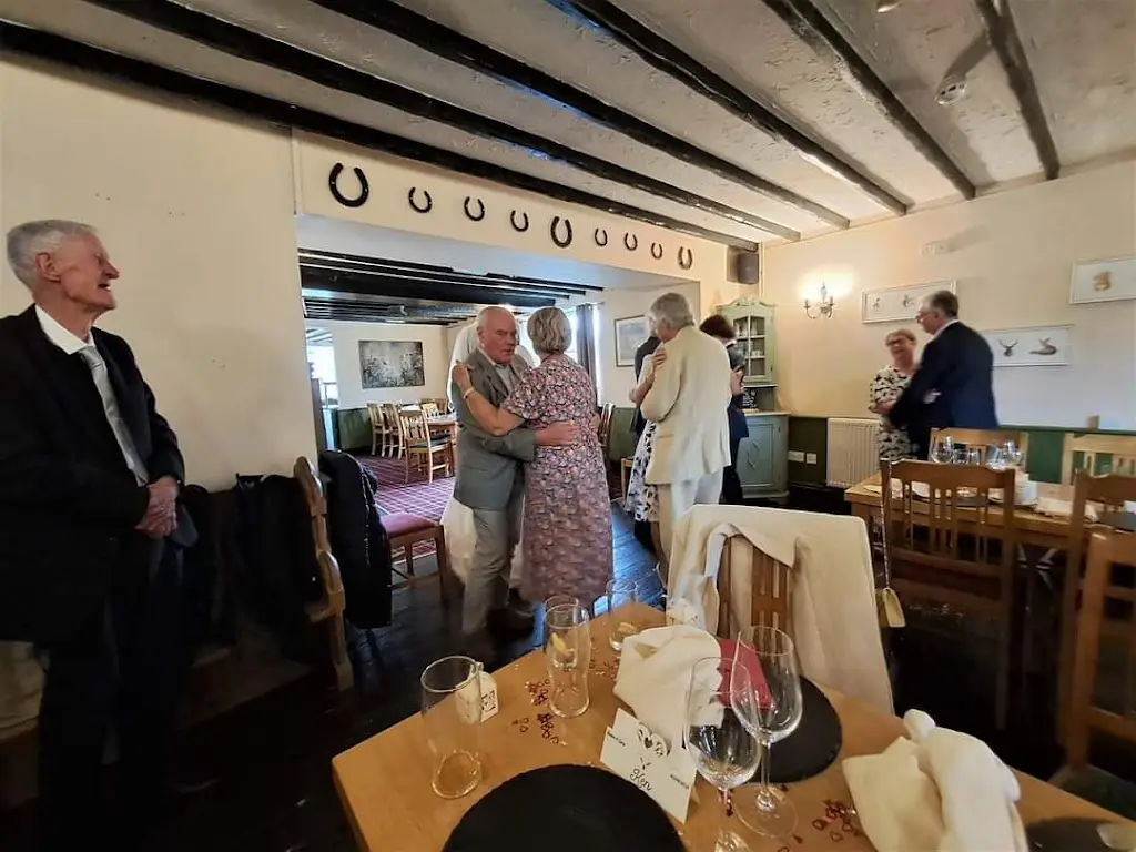 Debbie Oliver_The Waggon And Horses_Langtoft_review