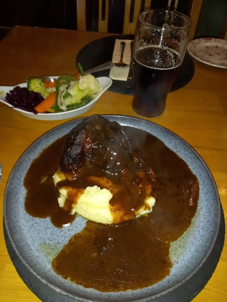 The Waggon And Horses_Langtoft_slider_image_3