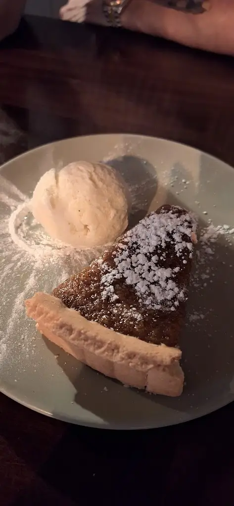 Bo Nus_The Kings Head_Lanchester_review