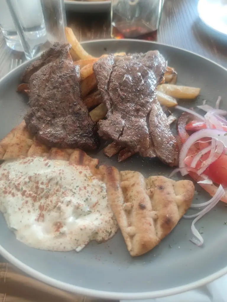 Menu_Yannis Greek restaurant_Lanchester_immagine_8