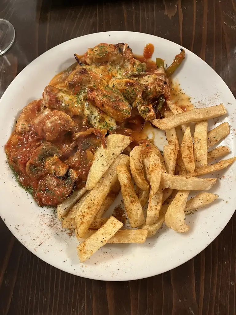 Kate Hunt_Yannis Greek restaurant_Lanchester_recensione