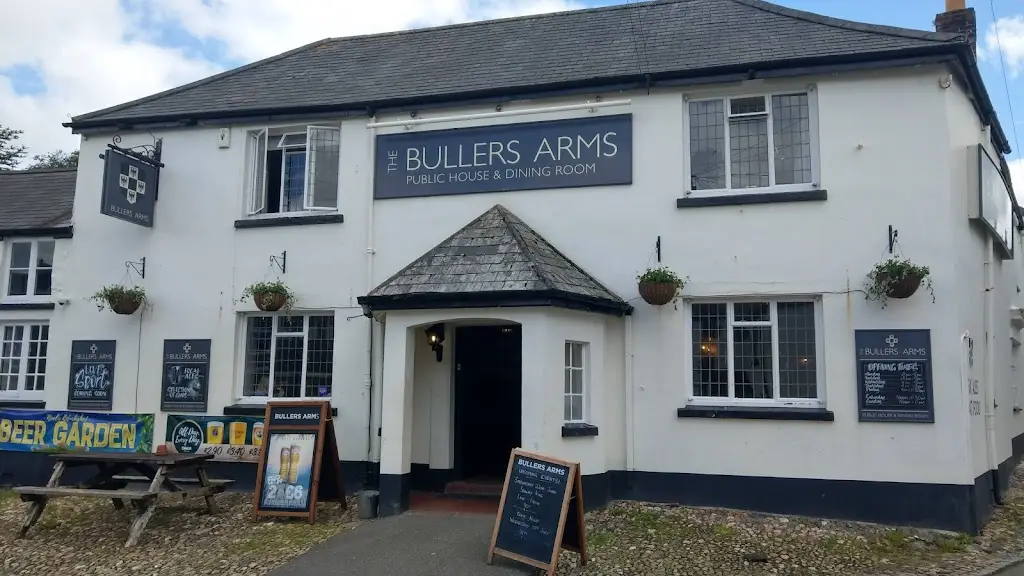 The bullers arms landrake_Landrake_slider_image_3
