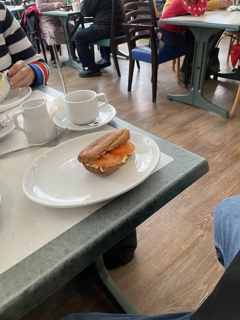 Adele Harvey_Tamar View Restaurant_Landrake_review