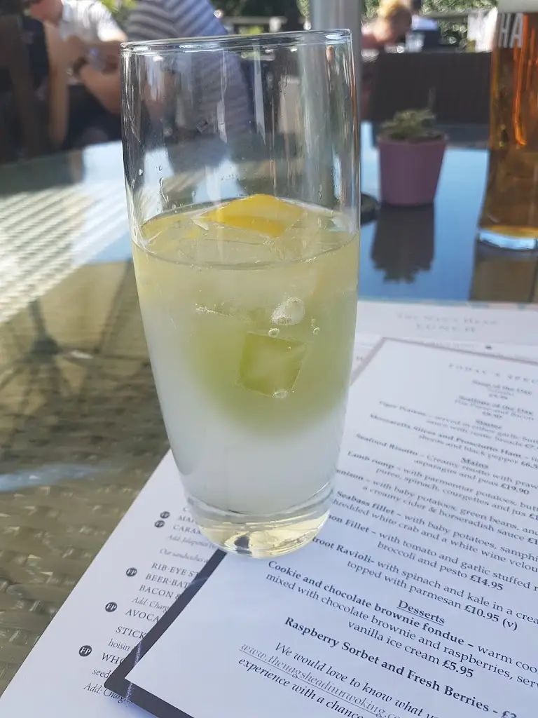 Menu_Nags Head Inn Woking_Knaphill_image_3