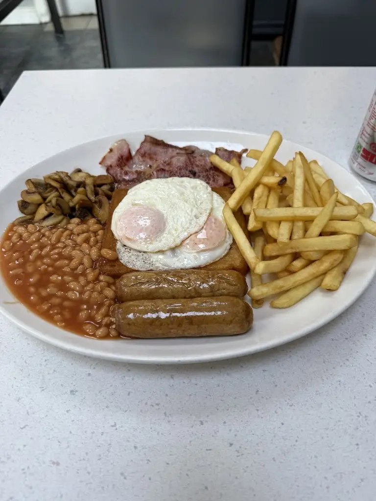 Darren Stevenson_Knaphill Cafe_Knaphill_review