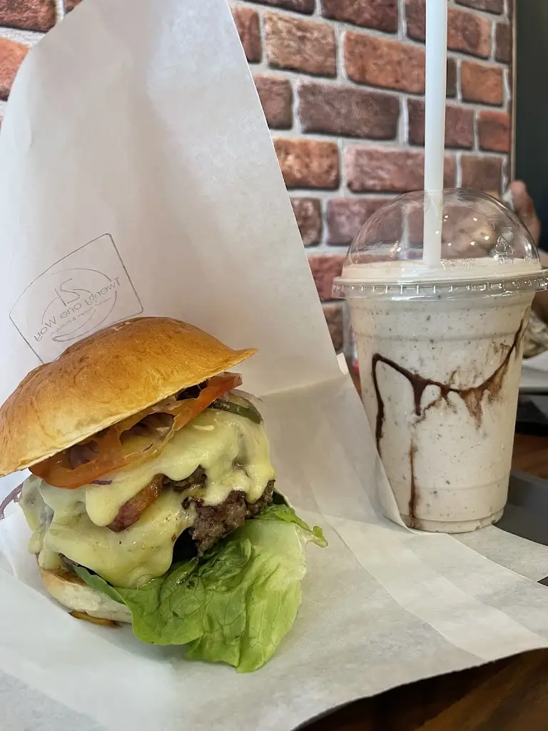 Menu_The 21 Way Burger _Knaphill_image_4