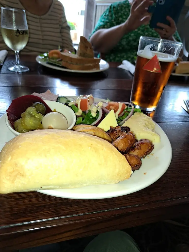 Menu_The Plume of Feathers_Barlaston_image_9