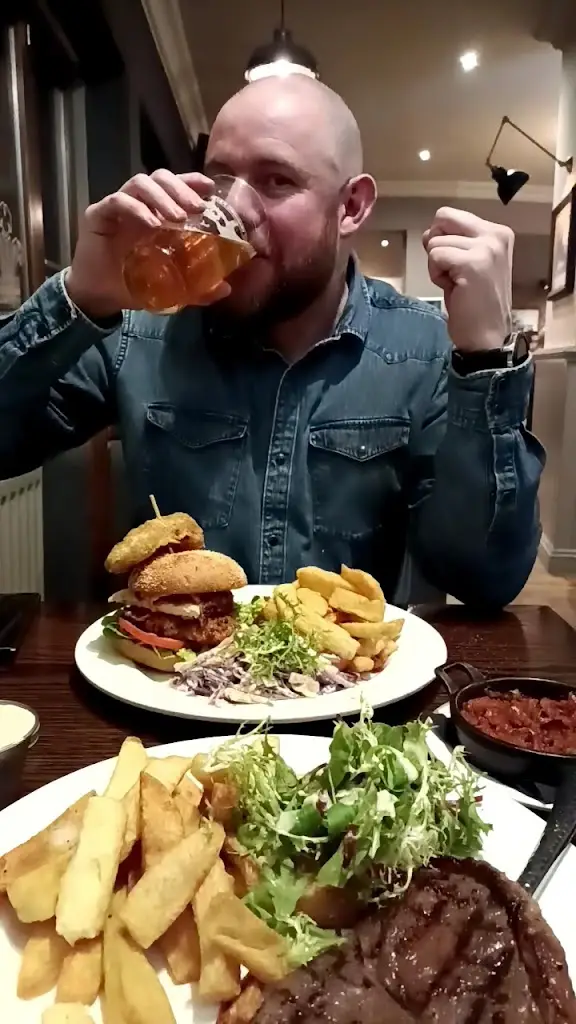 The Plume of Feathers_Barlaston_slider_image_2