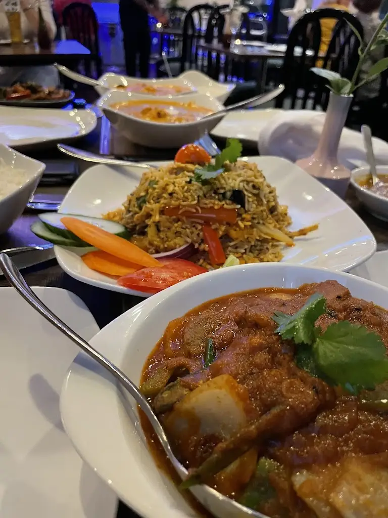 Amy Skinner_Everest Spice_Knaphill_review