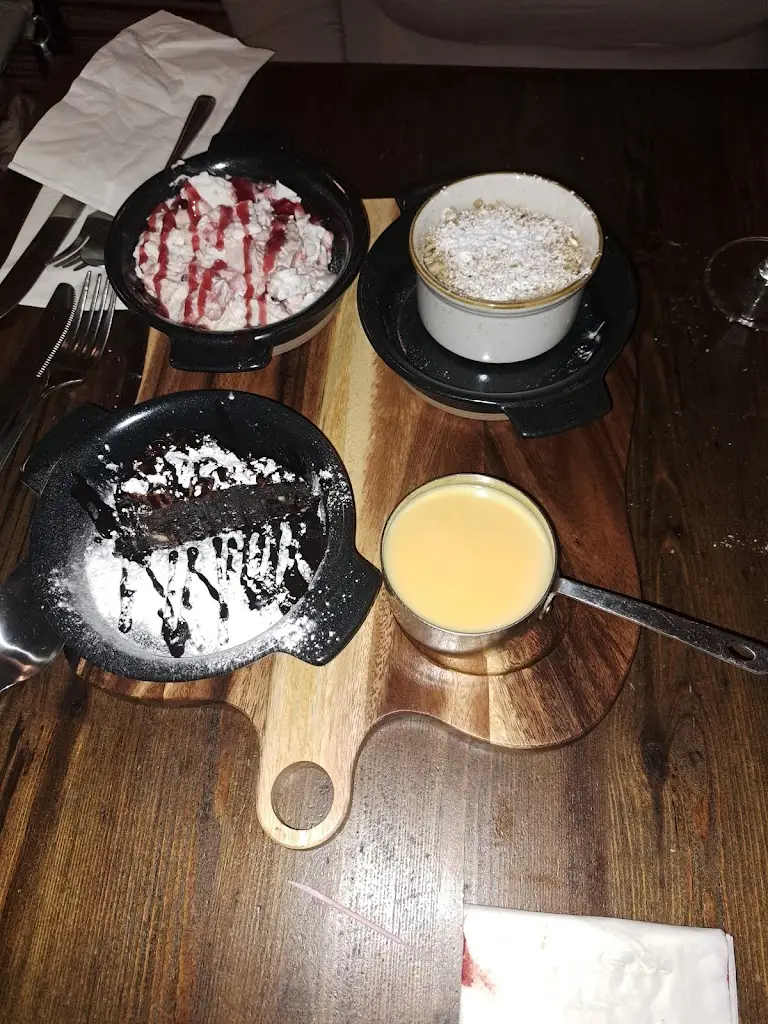 Jonathan Green_The Green Man_Lavendon_review