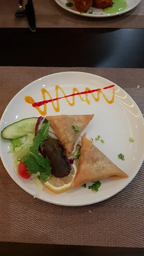 Menu_The Lloyds Indian Restaurant In Knowle_Knowle_image_2