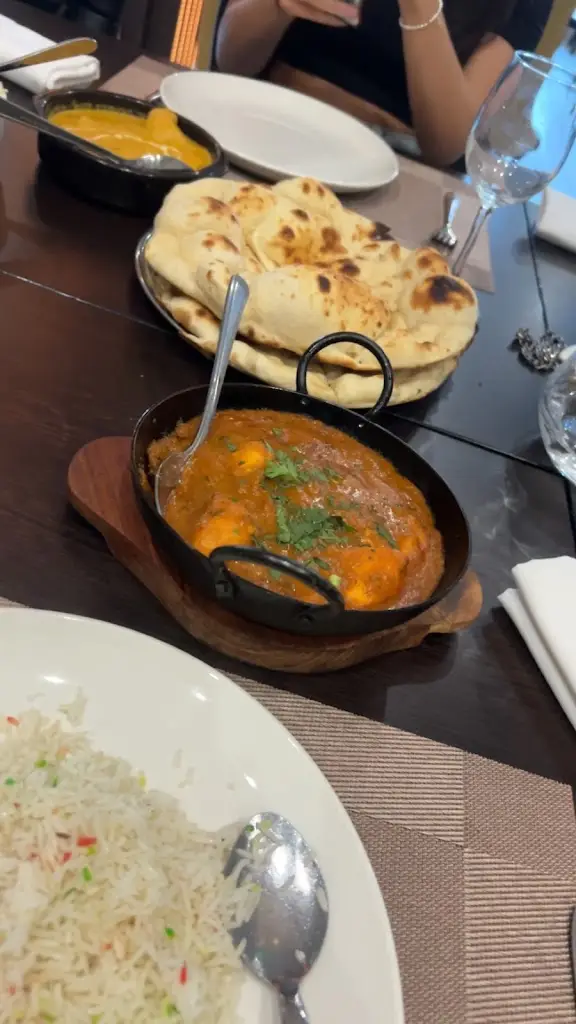 Menu_The Lloyds Indian Restaurant In Knowle_Knowle_image_4