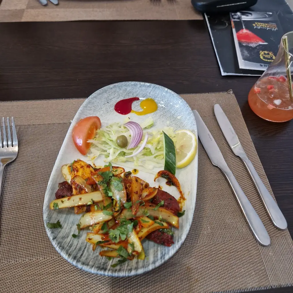 Danielle Lerigo_The Lloyds Indian Restaurant In Knowle_Knowle_review