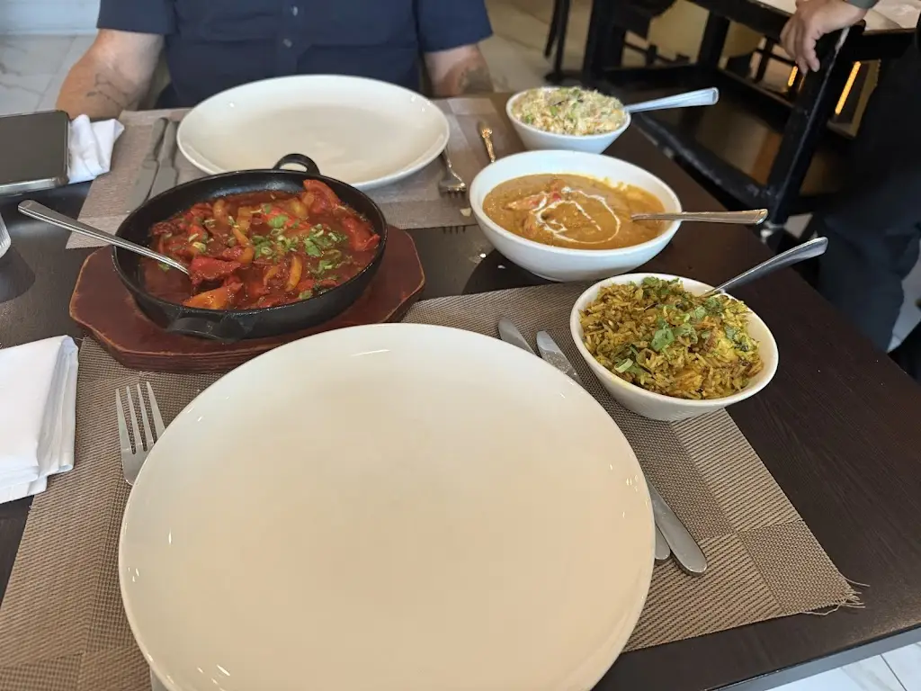 Steven Markey_The Lloyds Indian Restaurant In Knowle_Knowle_review