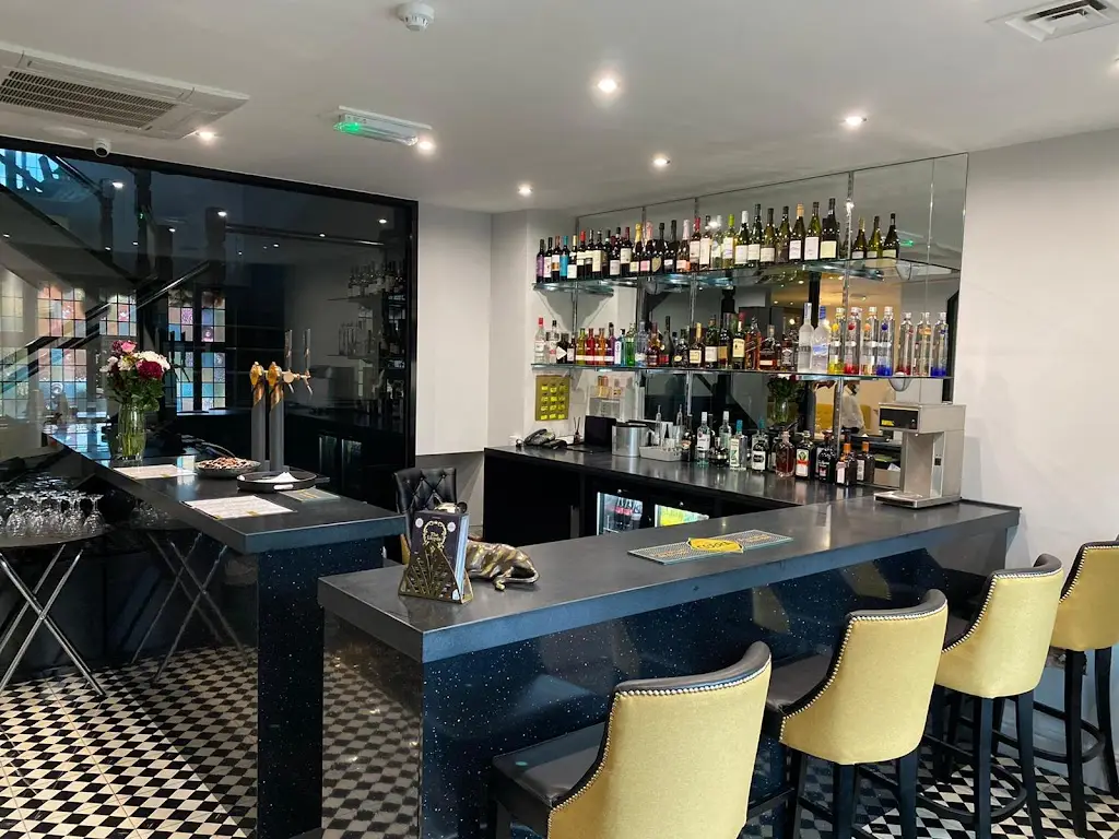 The Lloyds Indian Restaurant In Knowle restaurant in Knowle