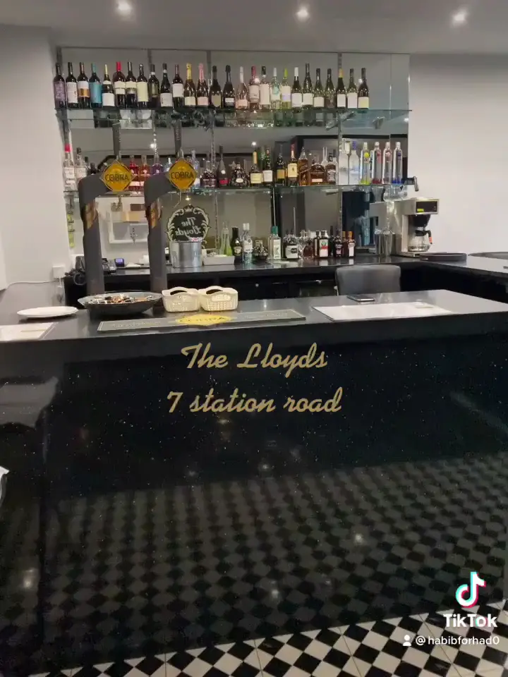 The Lloyds Indian Restaurant In Knowle_Knowle_slider_image_2