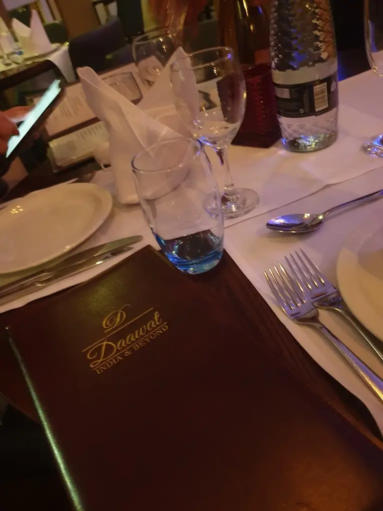 Manni Moo_Daawat_Knowle_review