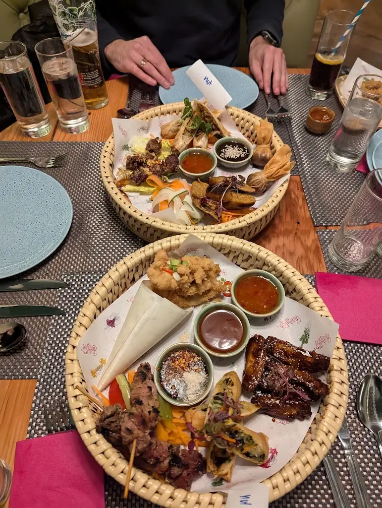 Menu_Giggling Squid - Knowle_Knowle_image_2