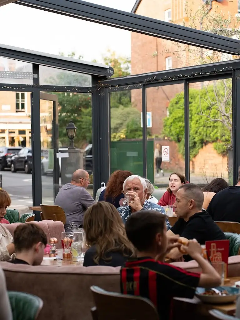 Al Dente Restaurant & Bar_Lark Hill_slider_image_3