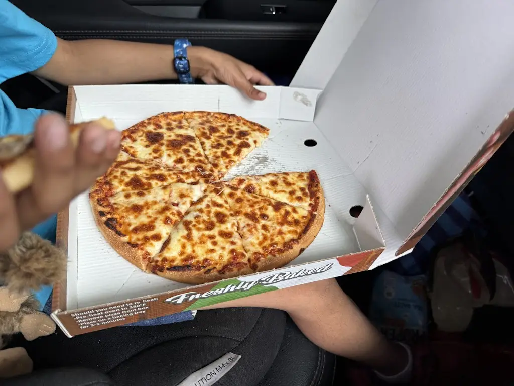 Saranyan Deivasigamani_Larkhill Kebab And Pizza House_Lark Hill_review