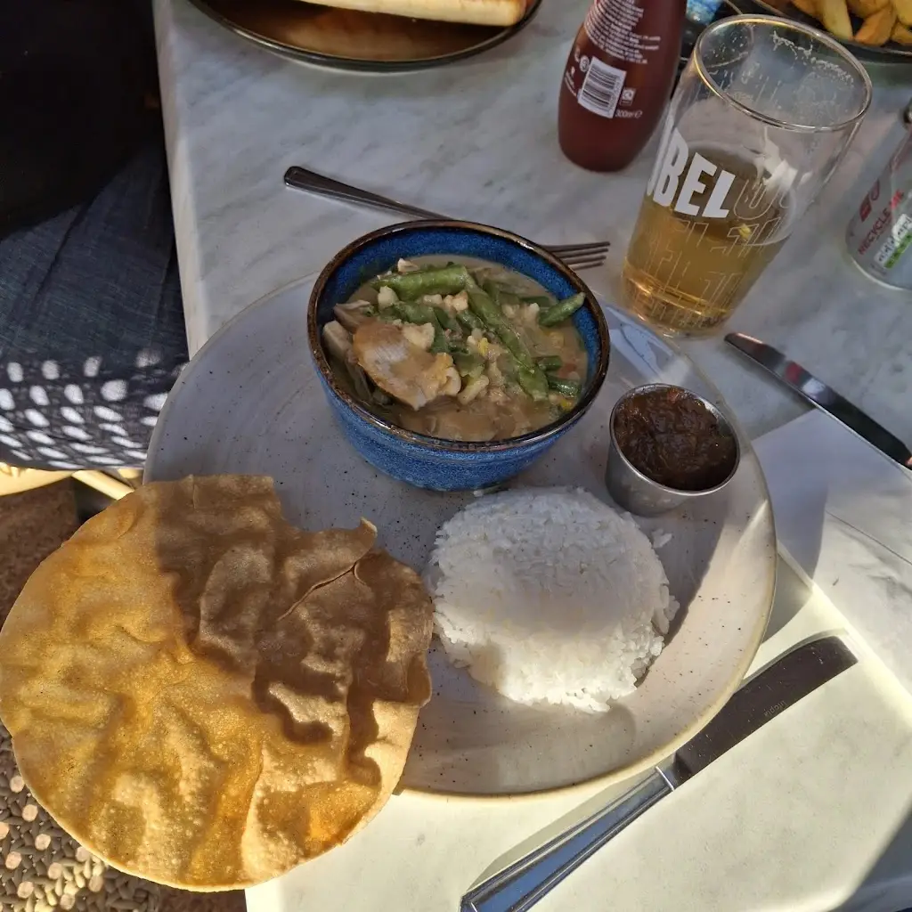 David Mills_The Old School House_Lark Hill_review