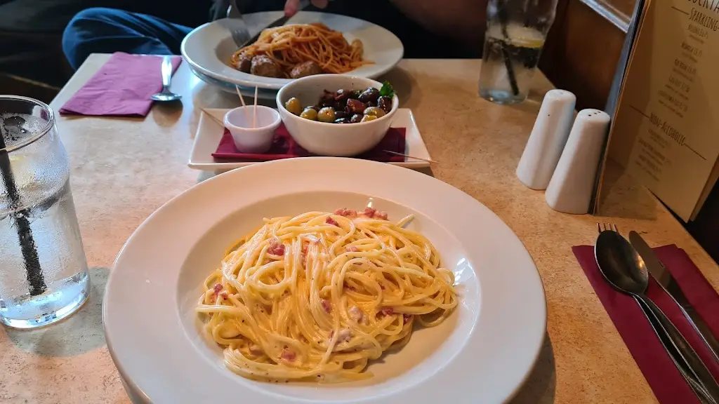 Menu_Maranto's_Lark Hill_image_9