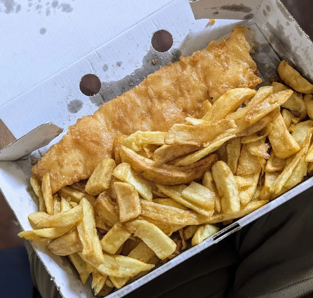 Larkhill Combat Cod, Fish And Chips & Fried Chicken_Lark Hill_slider_image_2