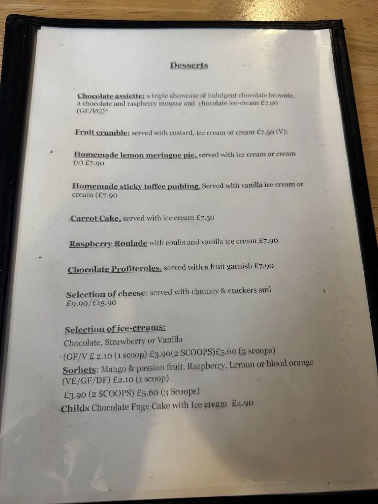 Menu_Donkey & Buskins_Layer de la Haye_image_2