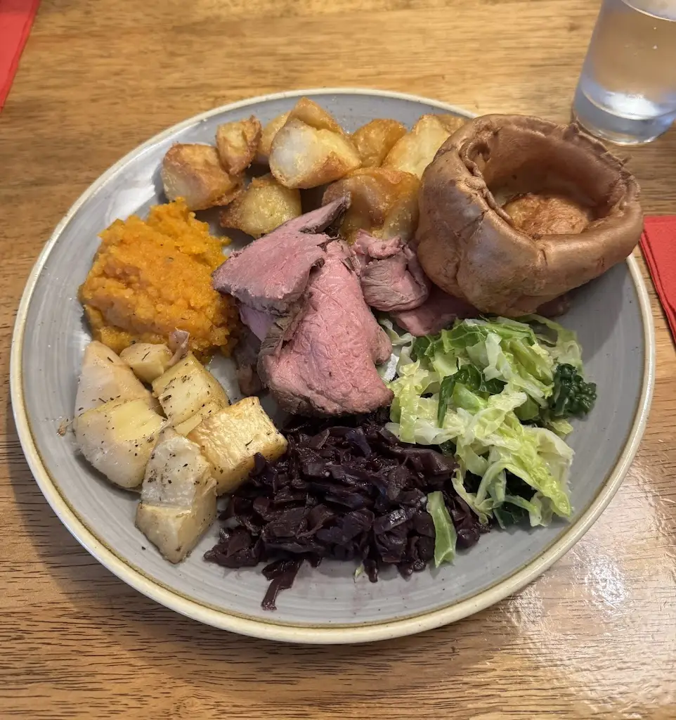 Donkey & Buskins_Layer de la Haye_slider_image_3