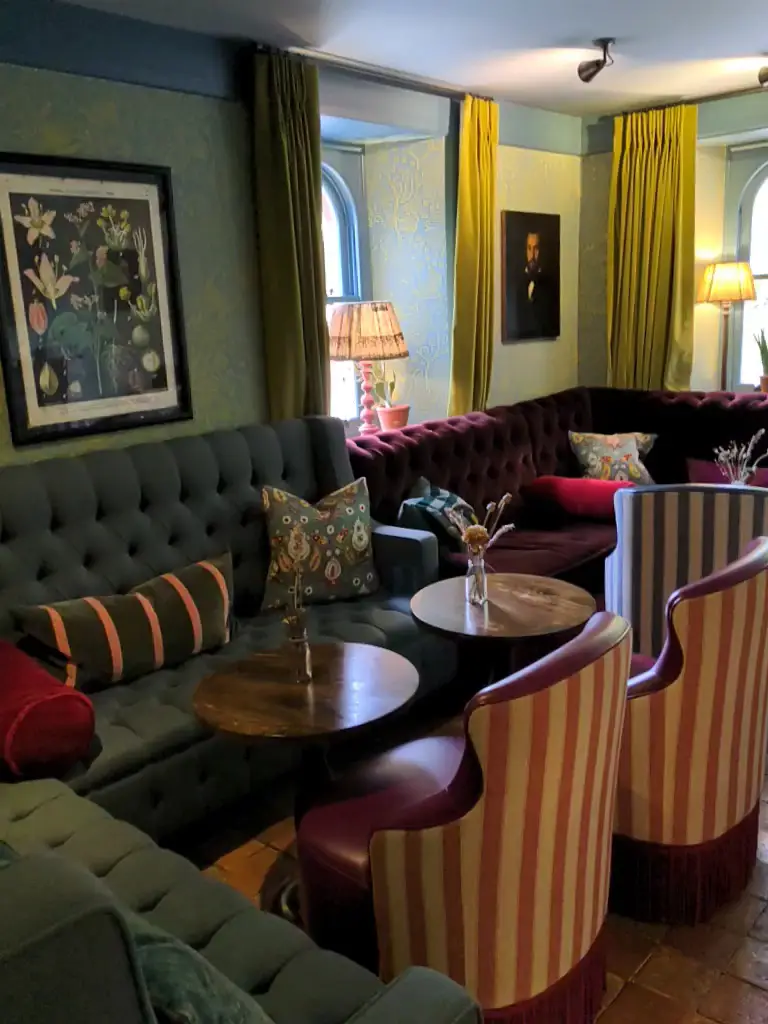 The Garden House_Leatherhead_slider_image_2