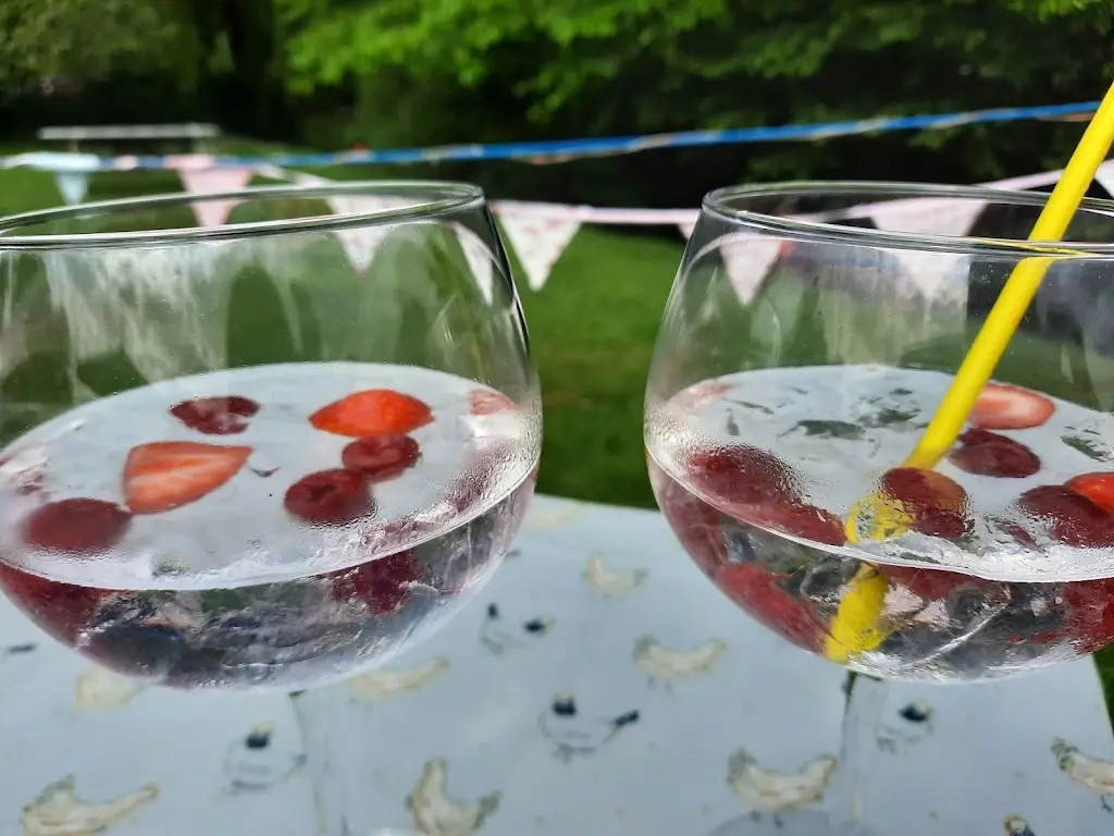Menu_The Trout Inn_Lechlade_image_8