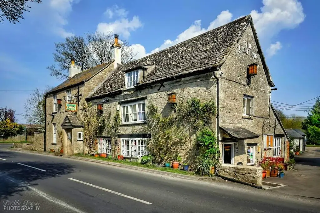 The Trout Inn_Lechlade_slider_image_3