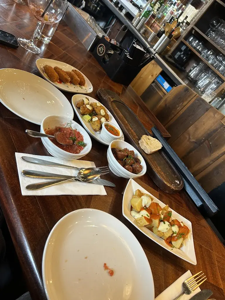 Sam Davies_Evuna Knutsford_Knutsford_review