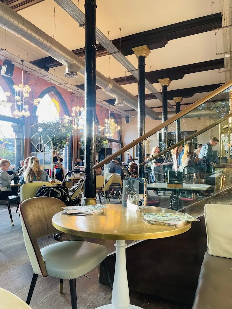 Lost & Found Knutsford_Knutsford_slider_image_3