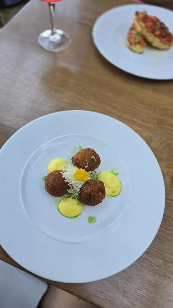 Claire Argent_Gusto Italian - Knutsford_Knutsford_review