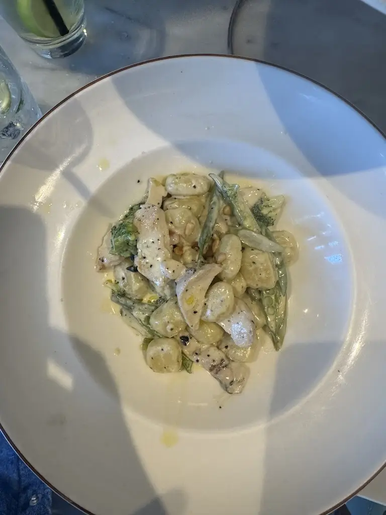 Emmy Kelly_Piccolino Knutsford_Knutsford_review