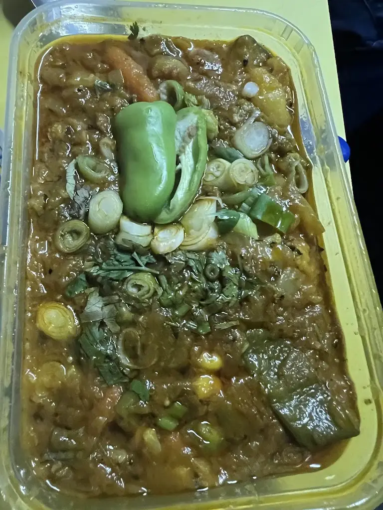 Emma Hingley_Shamoli_Knutsford_review