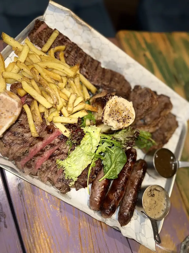 Sajeha H_Cristina's Steak_Barking_review