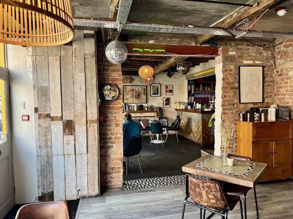 Mark Nicholson_Wallop Knutsford_Knutsford_review