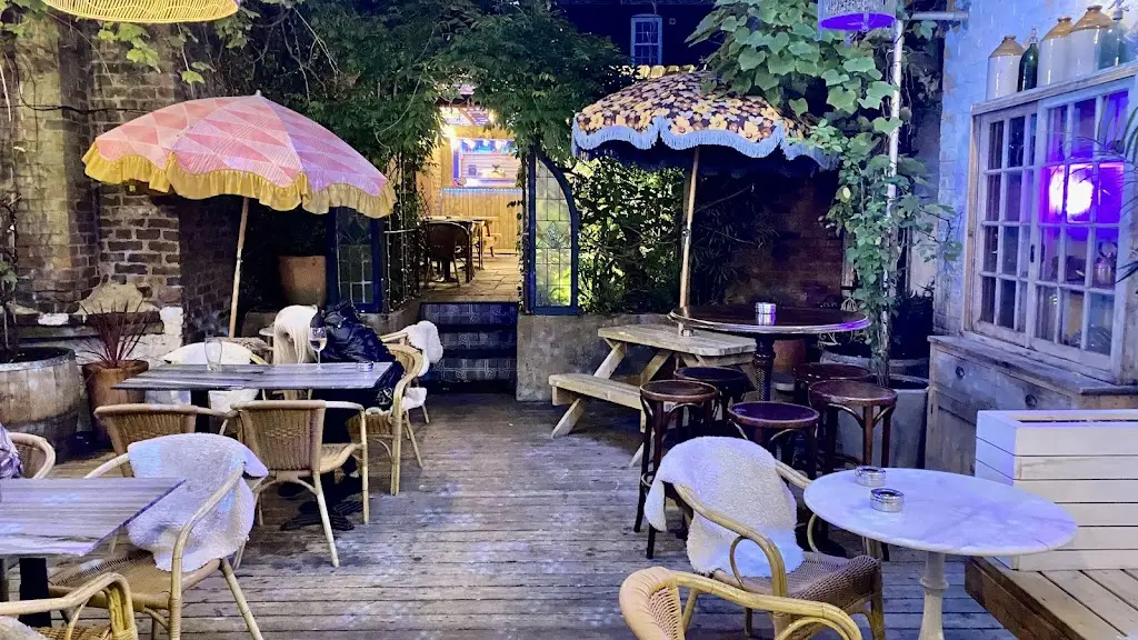 Wallop Knutsford restaurant in Knutsford