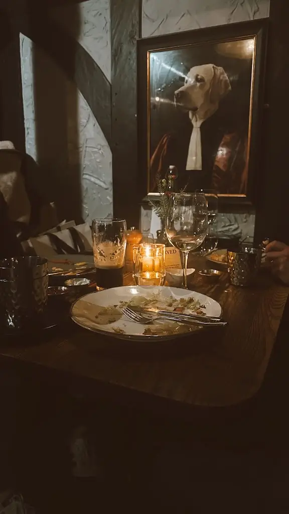 Bridie Ellis Bukorović_The Rose & Crown Inn_Knutsford_review