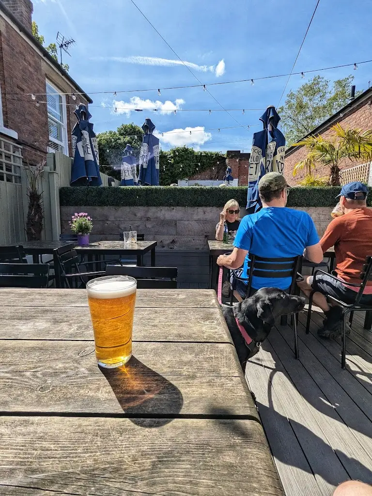 Peter McMullan_The Rose & Crown Inn_Knutsford_review