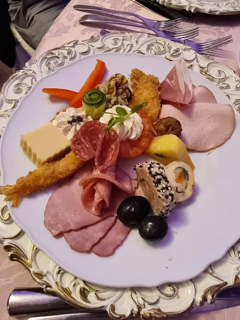 Menu_River Restaurant_Barking_image_7