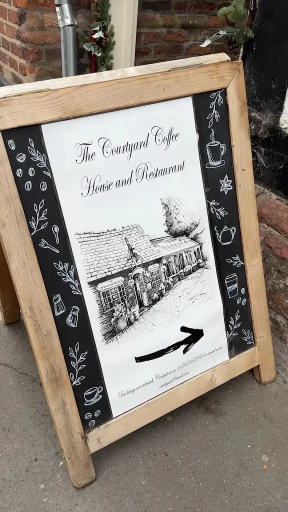 Yvonne Allen_The Courtyard Coffee House_Knutsford_review