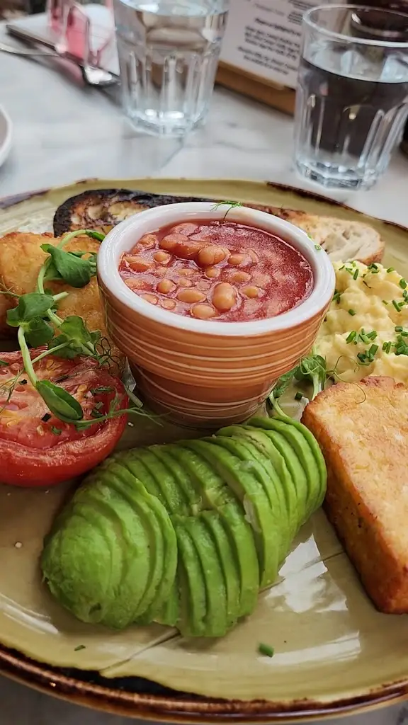 Sprout Kitchen Garden_Ledsham_slider_image_2