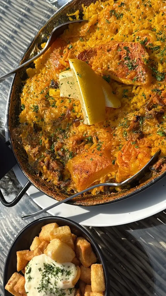 Peter Torres_Lavenham Greyhound_Lavenham_review