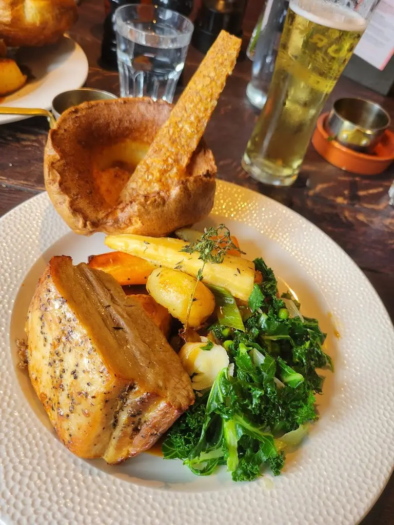 C H_Rose & Crown Kings Langley_Abbots Langley_review