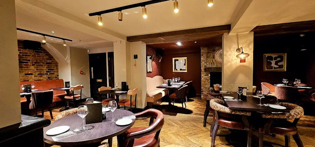 Rose & Crown Kings Langley_Abbots Langley_slider_image_1